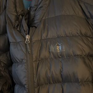 REI Black Puffer Jacket 650